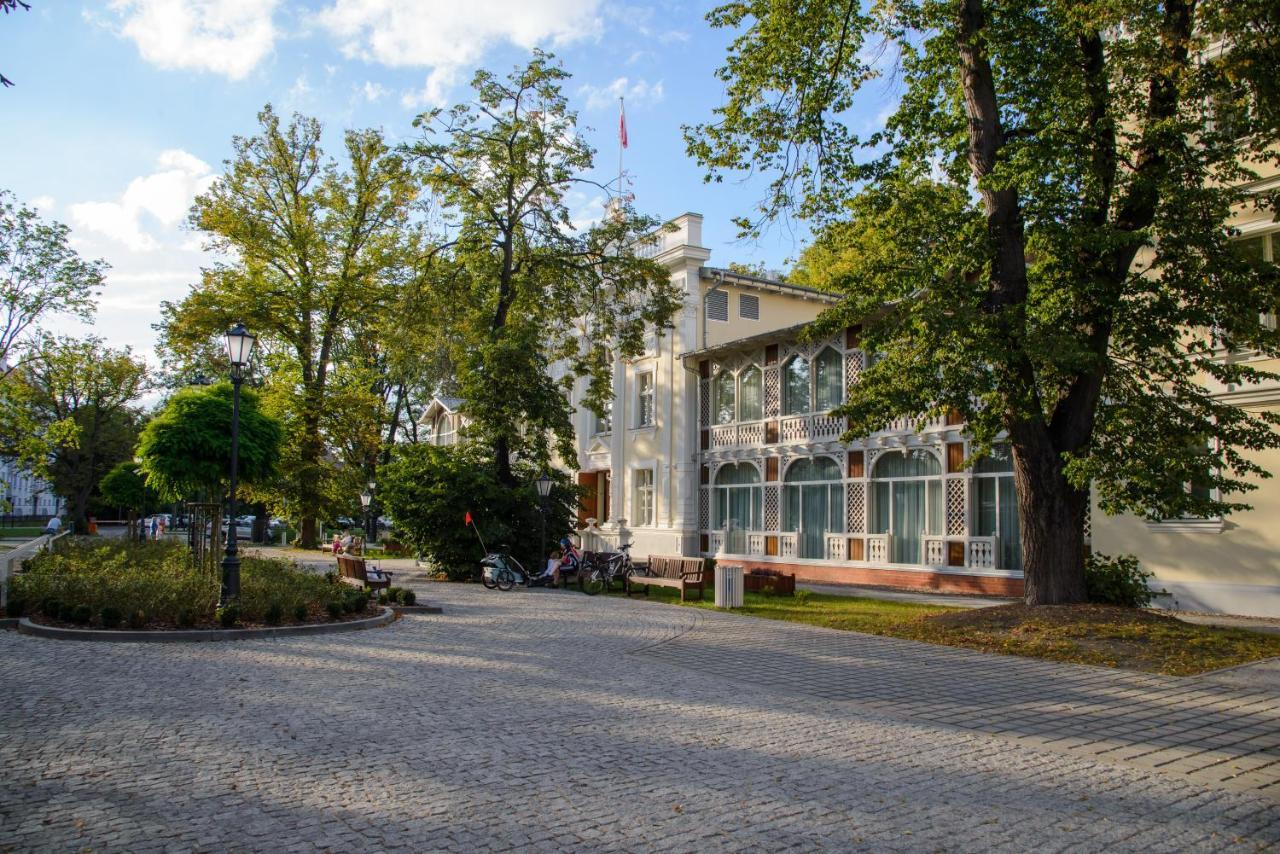 Maya's Flats & 103 - Brzezno Plaza Apartment Gdansk